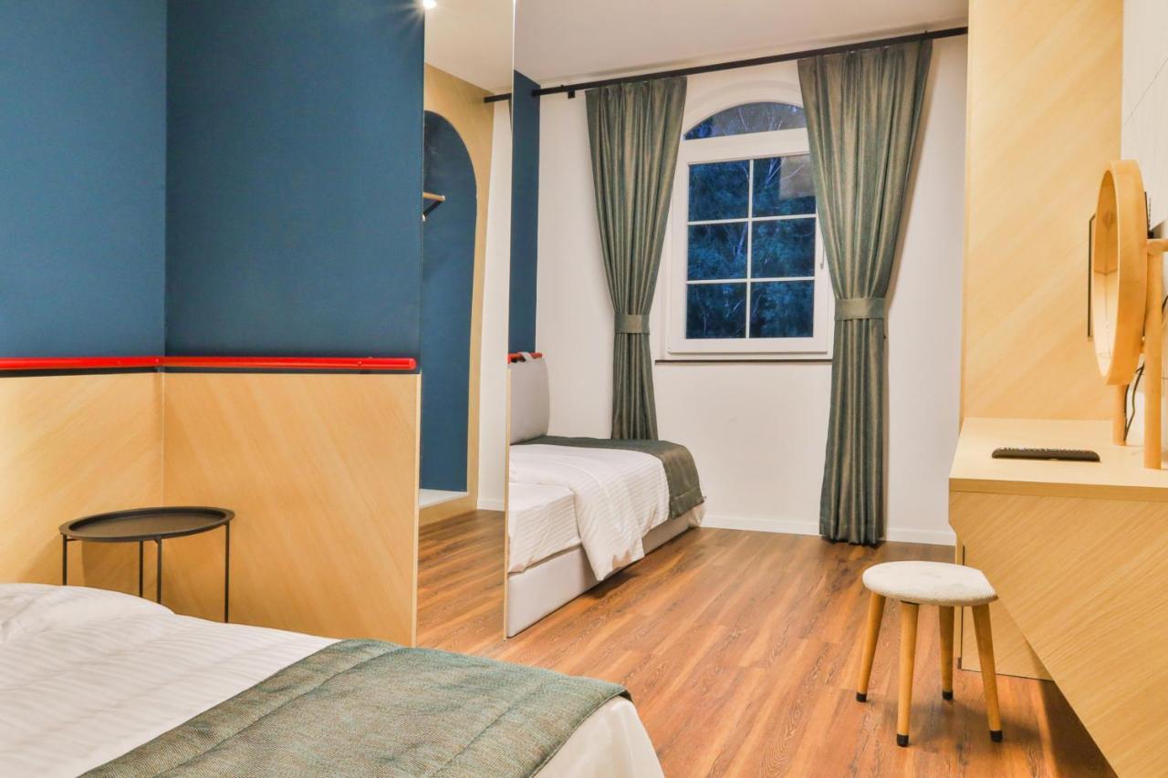 Benelux Hotel 페야 외부 사진